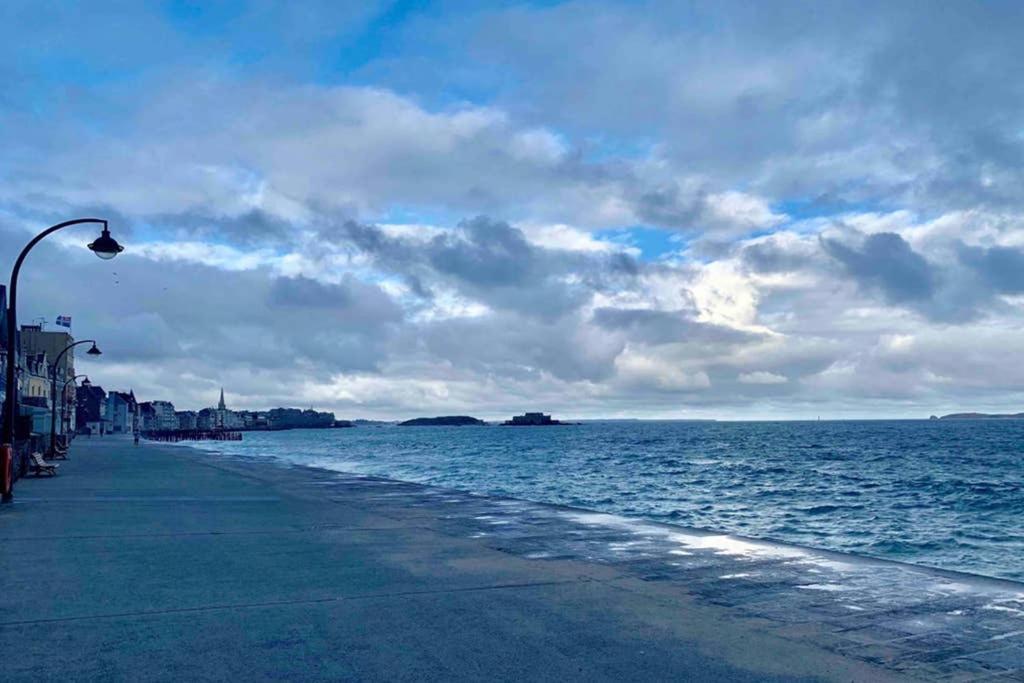 Petit Loft Saint-Malo Intra-Muros Luaran gambar