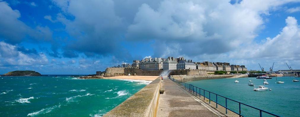 Petit Loft Saint-Malo Intra-Muros Luaran gambar